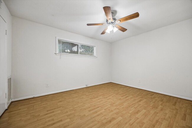 Building Photo - 2206 Mason St