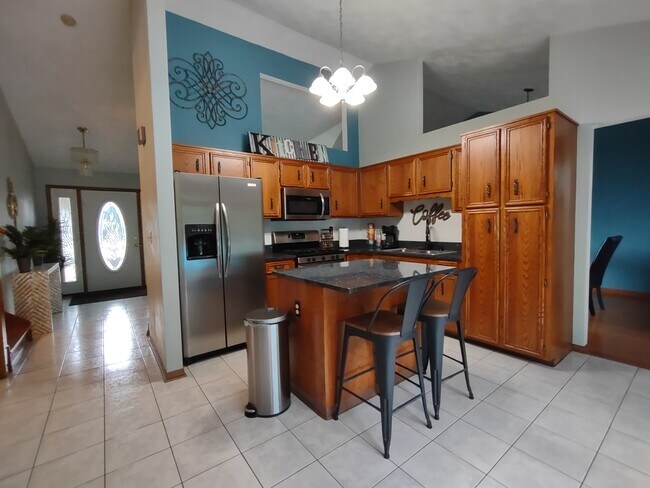 Building Photo - 4465 Masters Ct