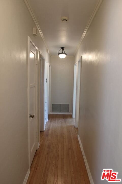 Building Photo - 15151 Encanto Dr