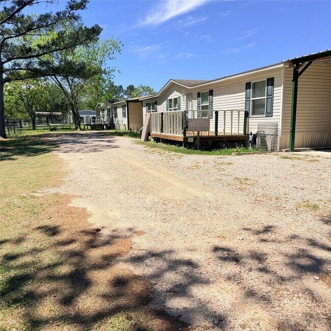 Building Photo - 26427 Dobbin-Huffsmith Rd