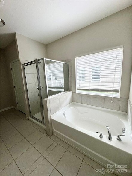 Building Photo - 304 Harrison Ln