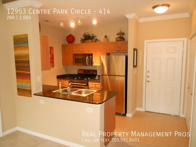 Building Photo - 12953 Centre Park Cir