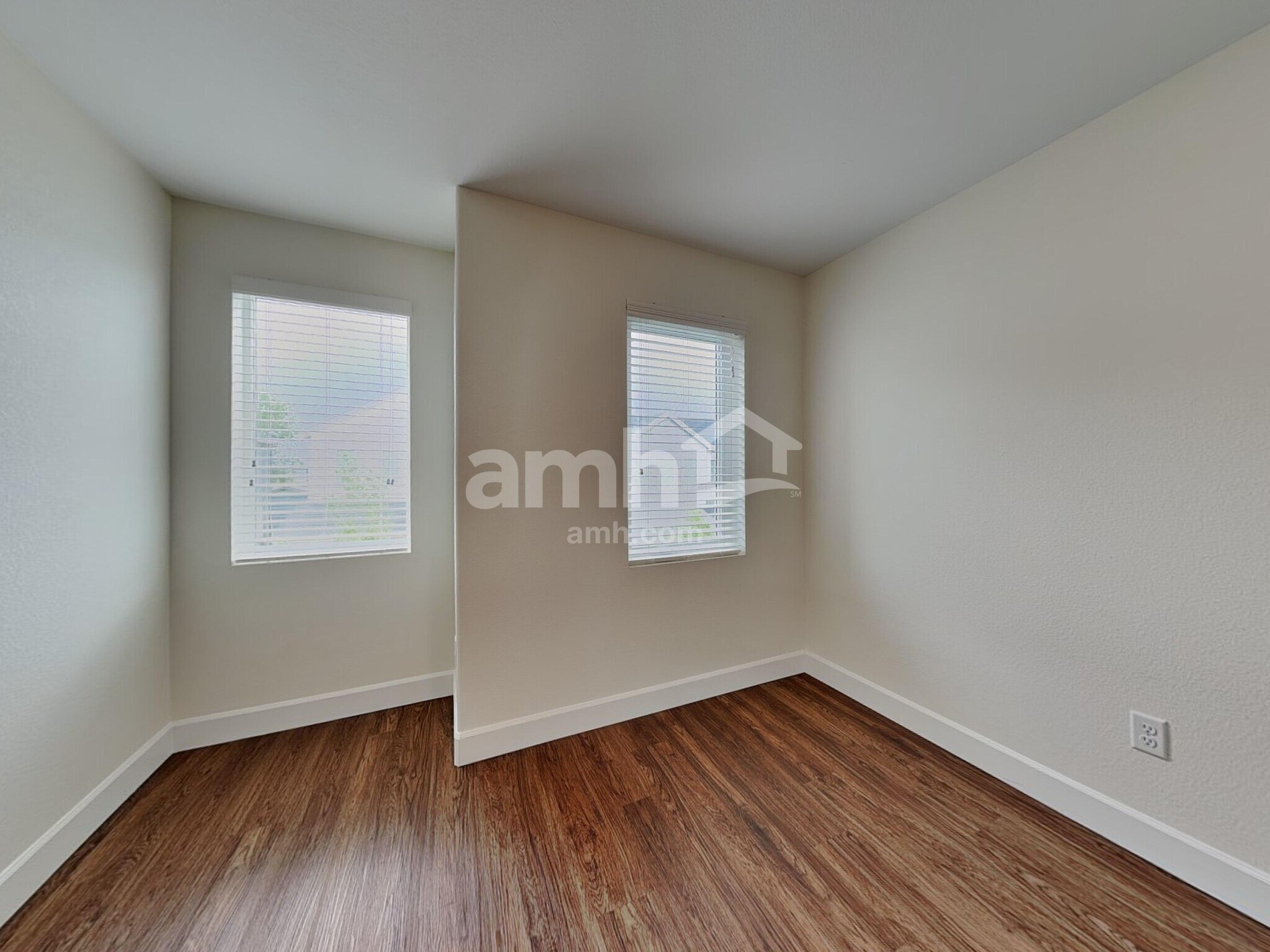 Building Photo - 4419 Crestone Peak St