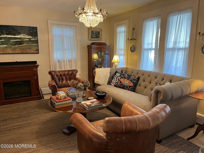 Building Photo - 74 Mt Hermon Way