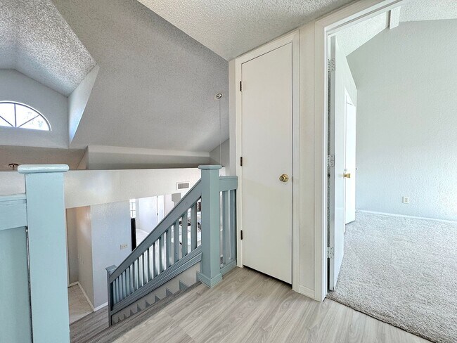 Building Photo - Northeast El Paso 3Bed/2Bath Refrig A/C
