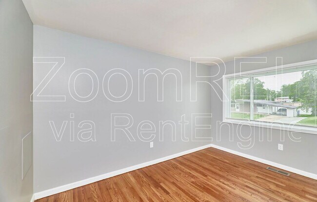 Building Photo - 2700 Steeplechase Ln