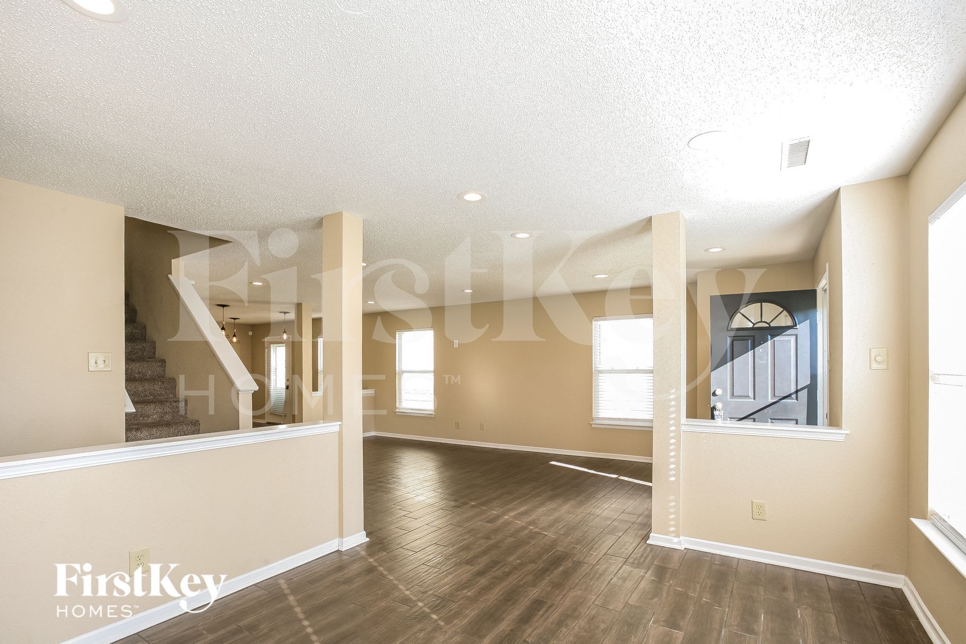 Building Photo - 12916 Courage Crossing