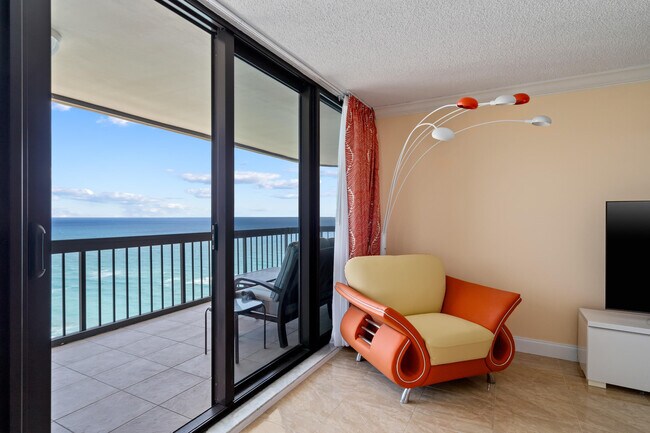 Building Photo - 5380 N Ocean Dr
