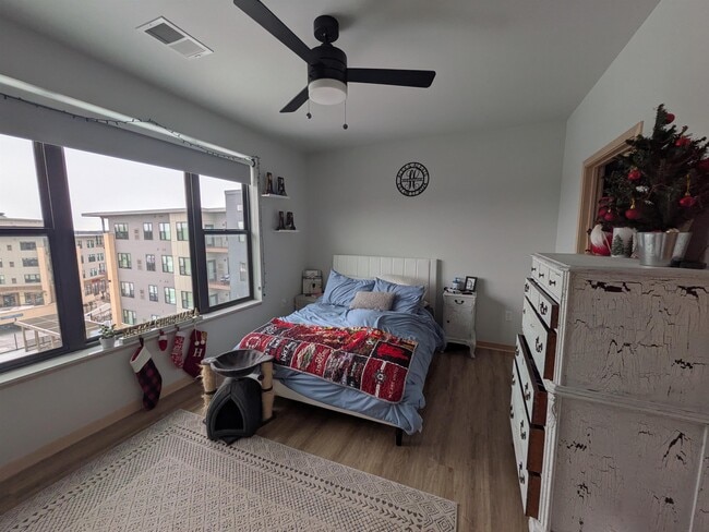 Building Photo - 6408 Bridge Rd