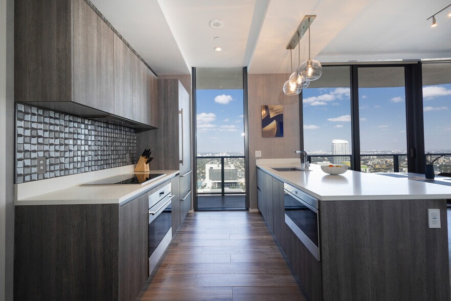 Kitchen - 801 S Miami Ave