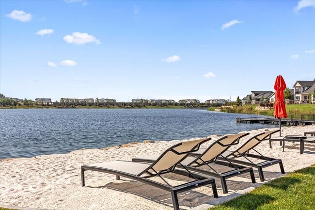 Building Photo - Amazing Neighborhood 2 Bed 2 Bath Plus Office