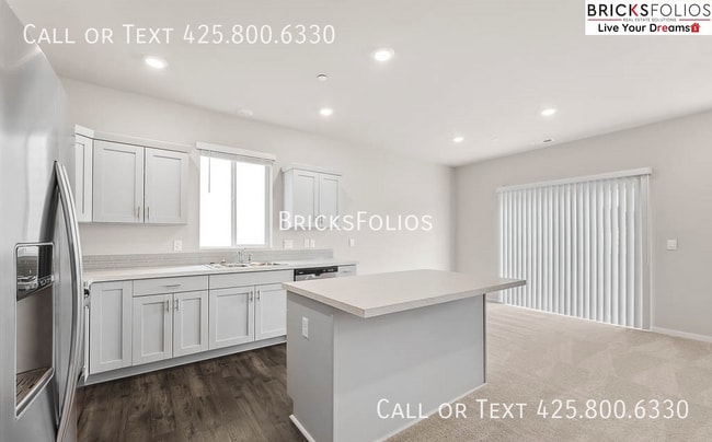 Building Photo - 4205 Pronghorn Pl