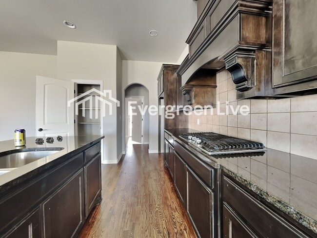 Building Photo - 2114 E 132nd St S