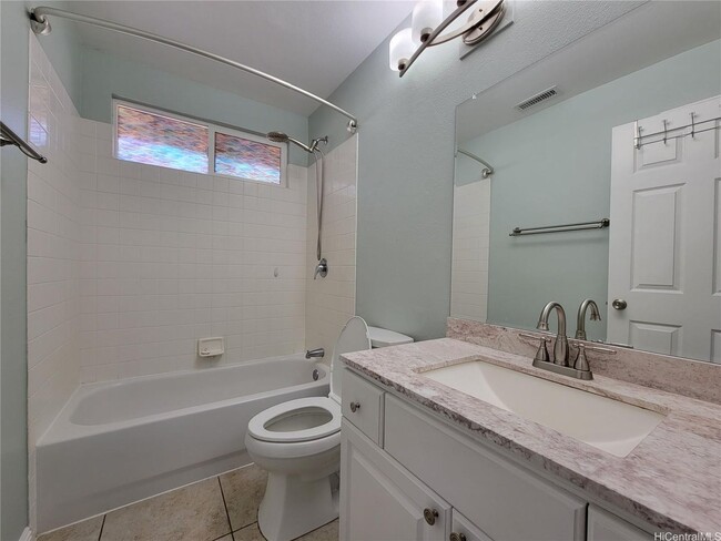 Building Photo - 91-1040 Kaipu St Ewa Beach, HI 96706