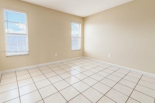 Building Photo - 2800 NW 56th Ave