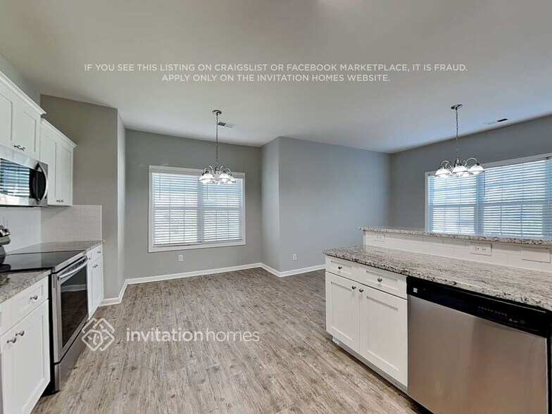 Building Photo - 6576 White Spruce Ave