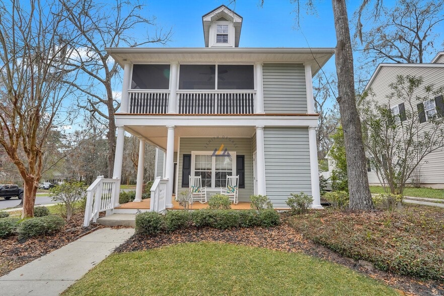 Building Photo - 76 Westbury Park Way