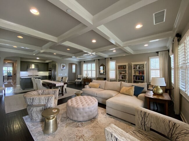 Primary Photo - 3BD Home with Amazing Panoramic Ocean Views!