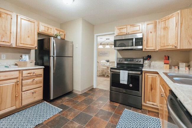 Building Photo - 722 Liberty Bell Blvd