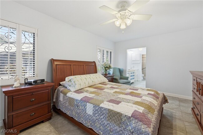 Building Photo - 5829 Wild Fig Ln