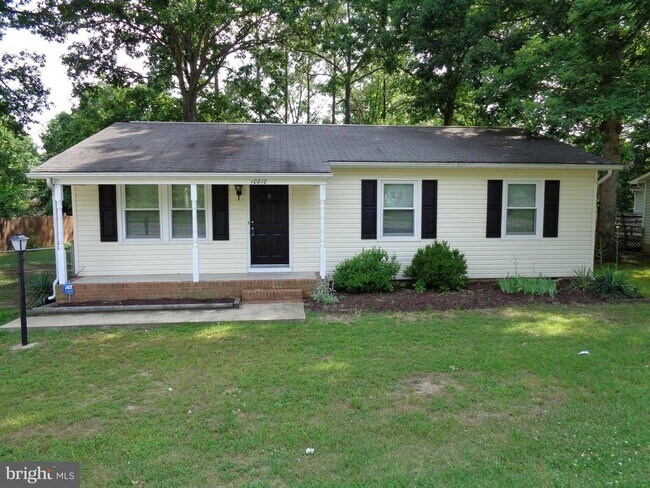 Building Photo - 10810 Leavells Rd