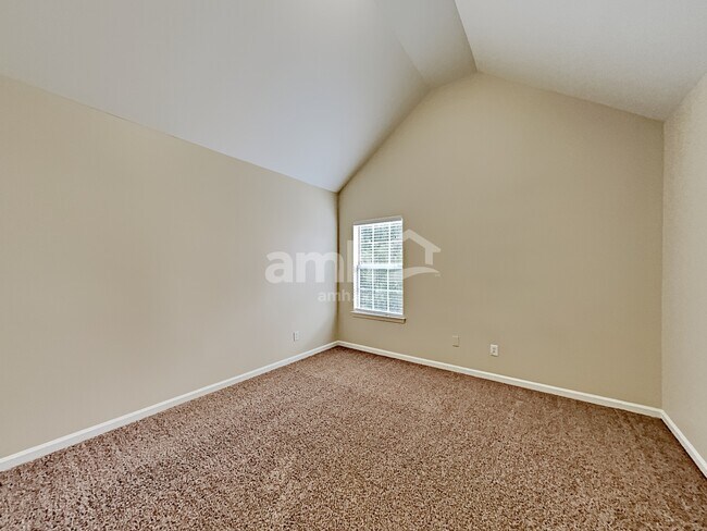 Building Photo - 1710 Tuftstown Ct