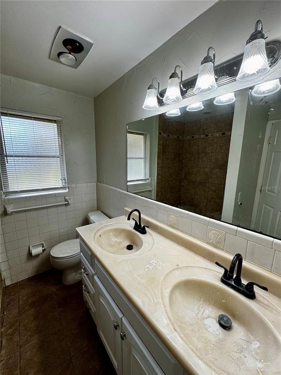 Building Photo - 6346 St Andrews Cir S