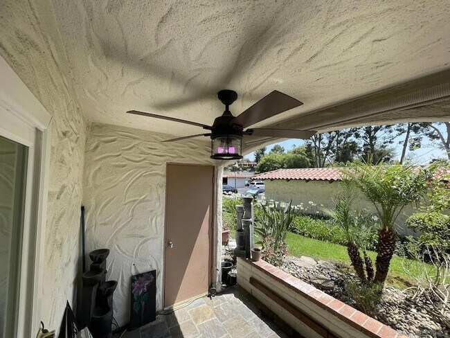 Building Photo - 10767 San Diego Mission Rd