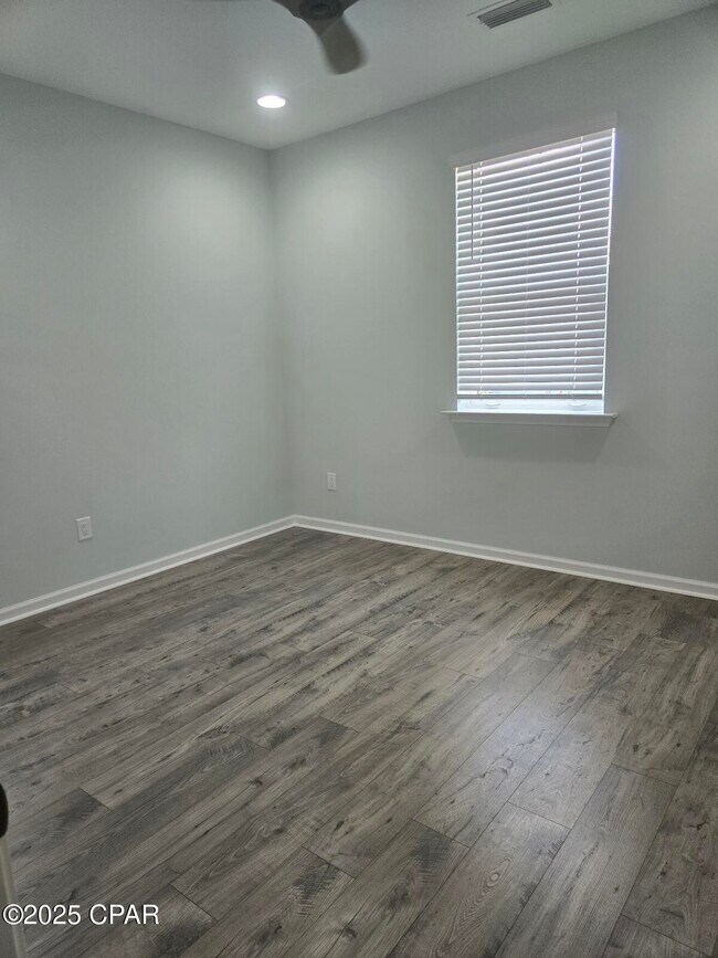 Building Photo - 8676 Coral Reef Wy