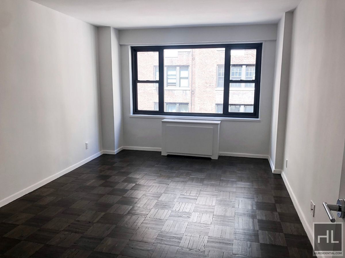 Building Photo - EAST 56 STREET