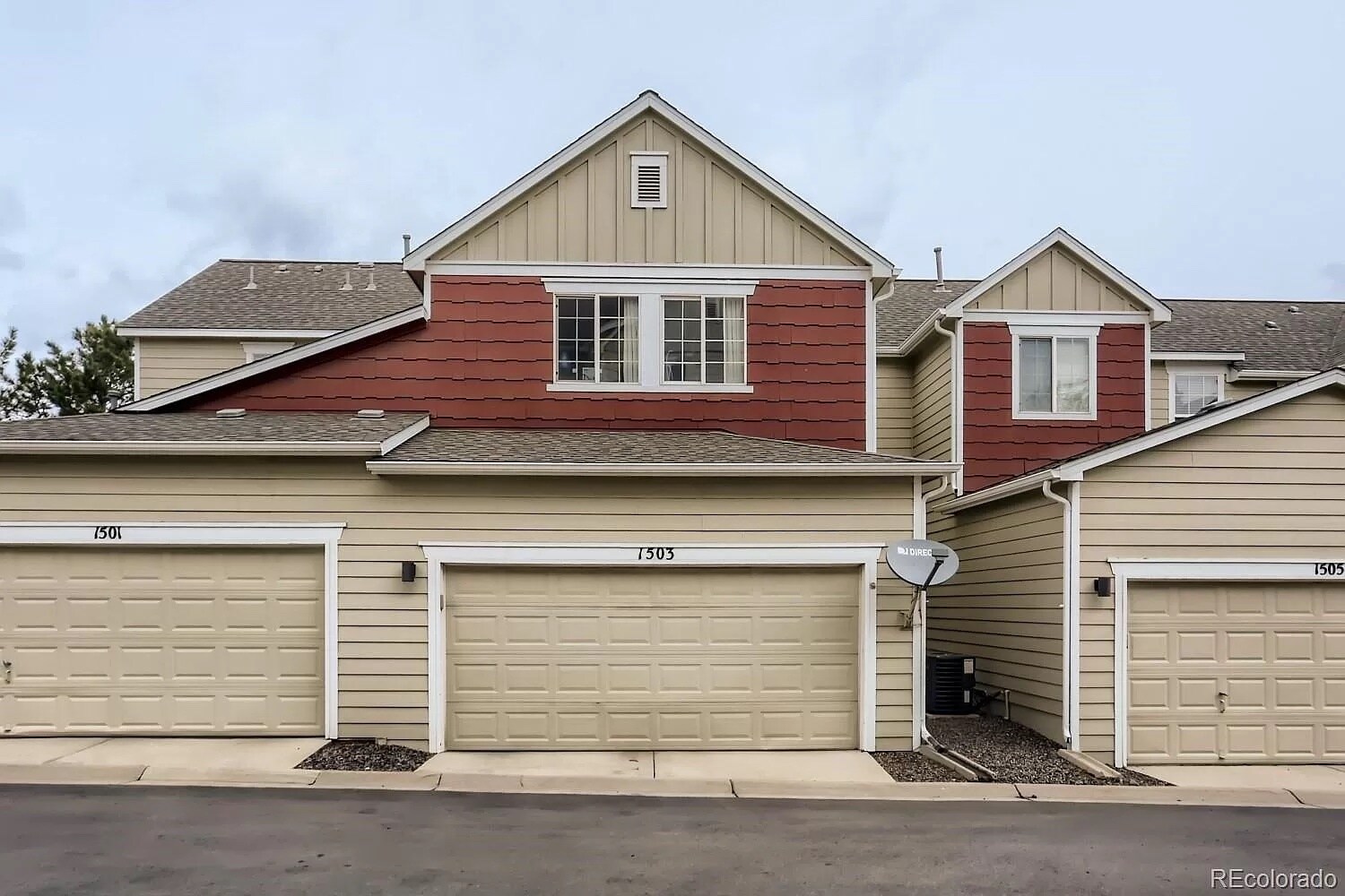 Attached Garage - 1503 Gold Hill St