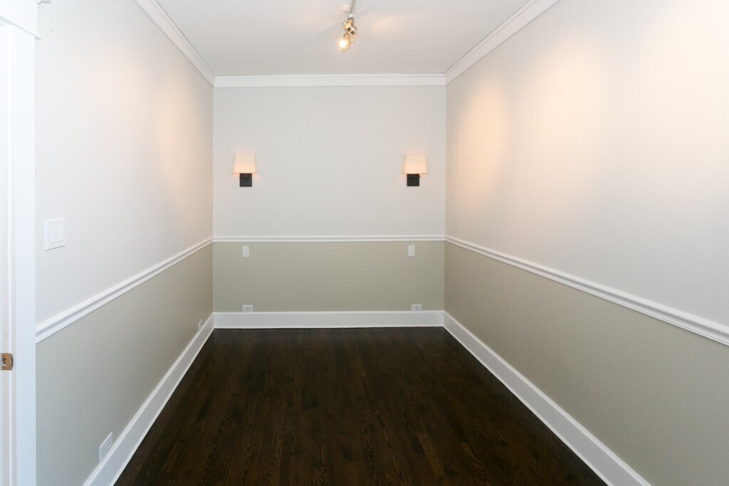Building Photo - 3614 N Bosworth Ave
