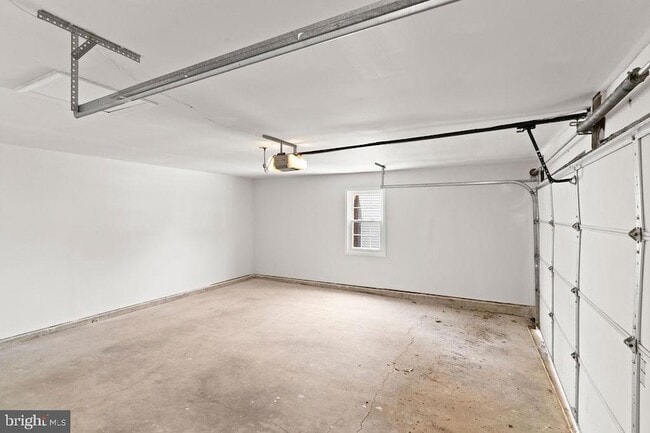 Building Photo - 6129 Franconia Station Ln