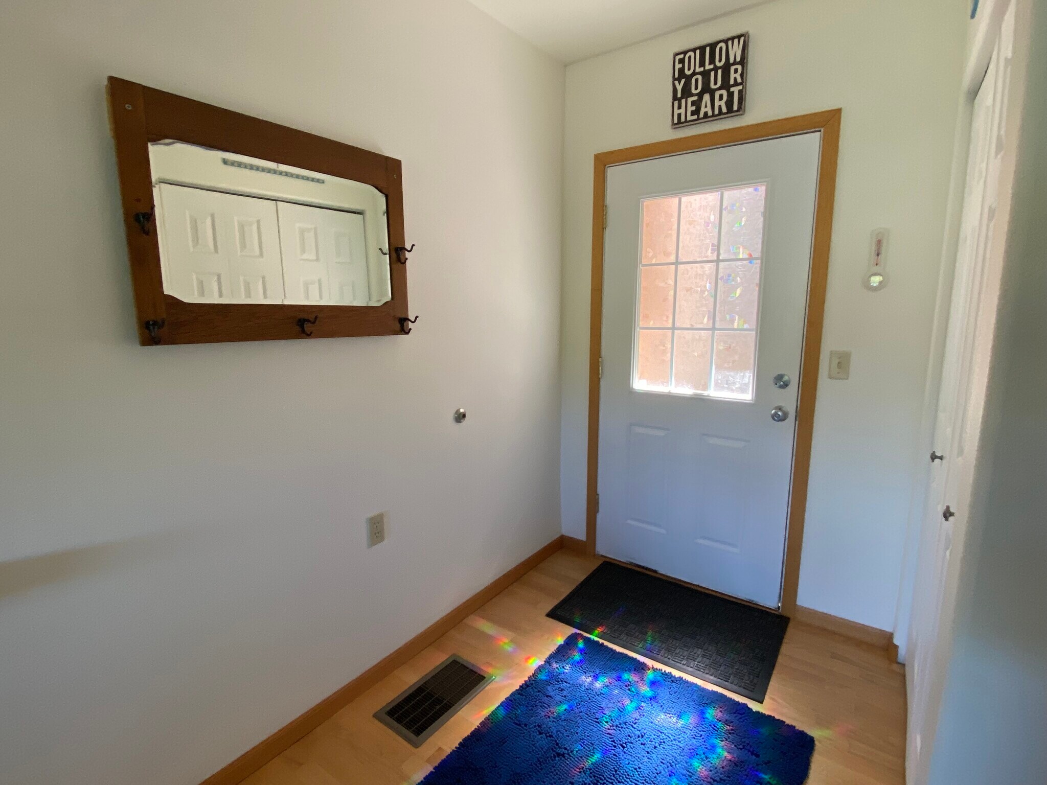 Front Entry - 425 SE Shell Ave