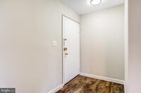 Building Photo - 12215 Braxfield Ct