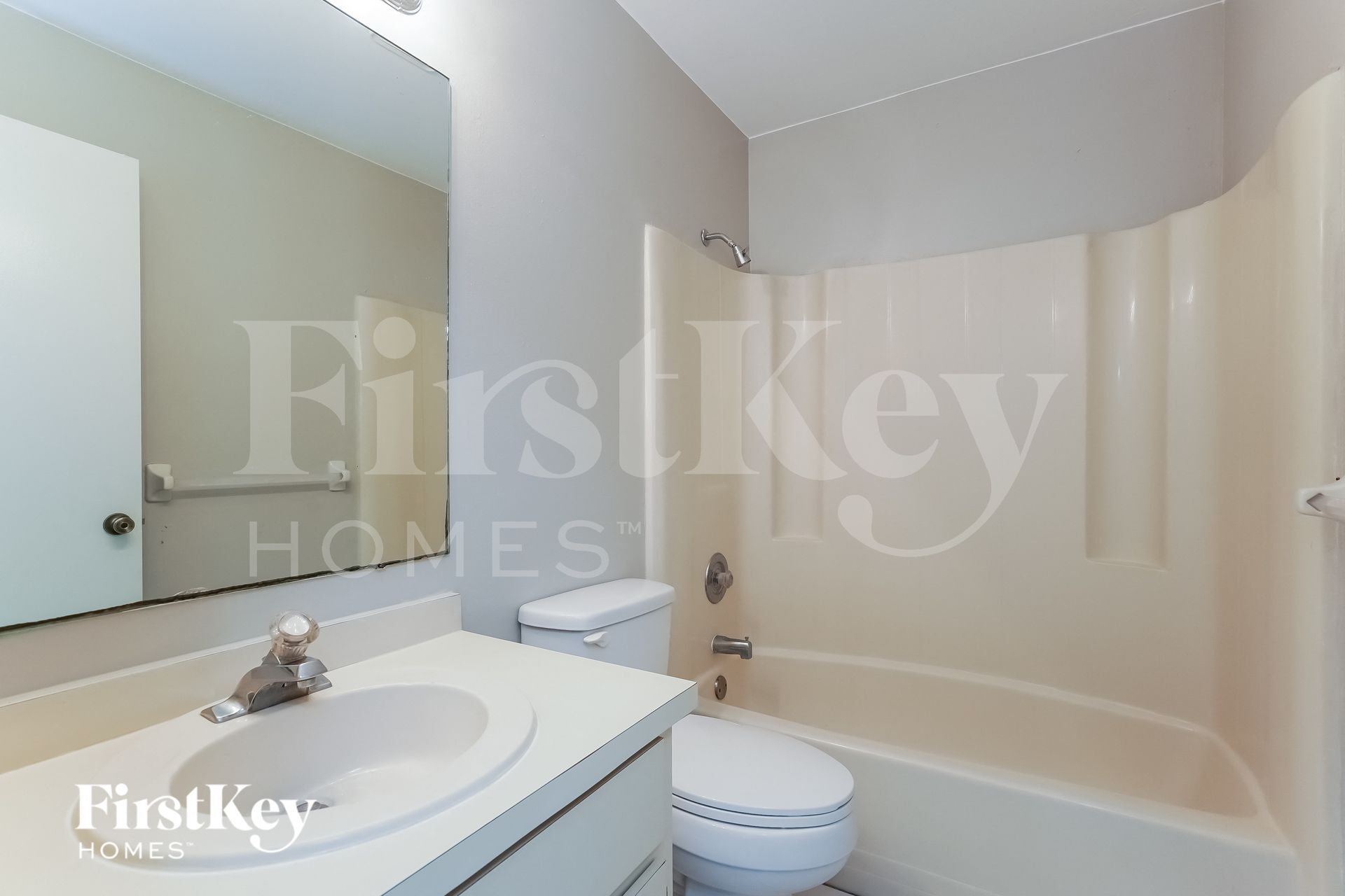 Building Photo - 2603 NE 4th Ave