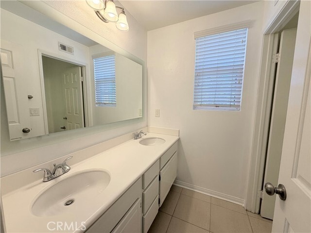 Building Photo - 22 Tisbury Way