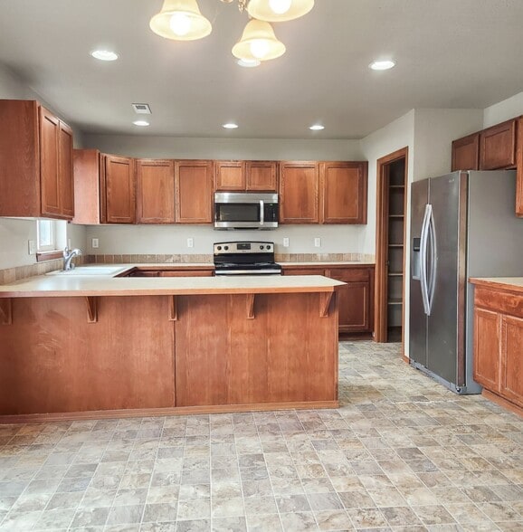 Building Photo - 199 Goldmyer Dr