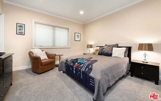 Building Photo - 918 S Wooster St