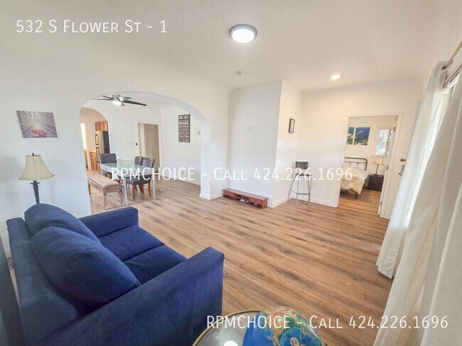 Building Photo - 532 S Flower St