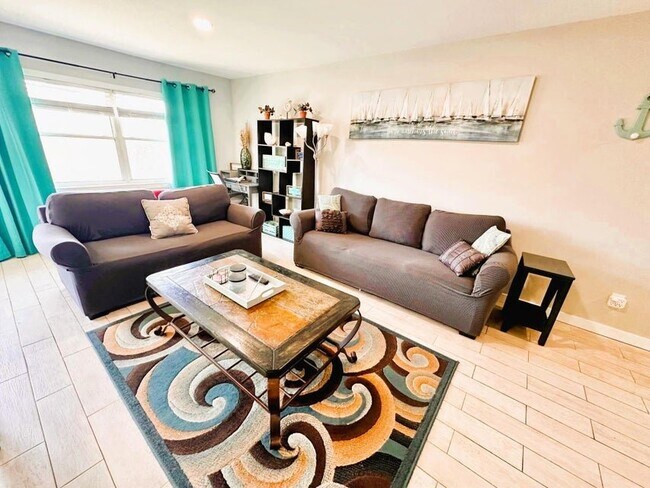 Building Photo - 4000 Gulf Terrace Dr
