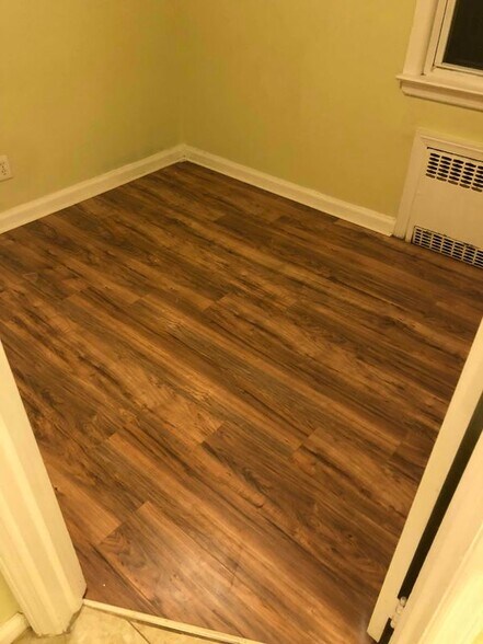 Building Photo - 300 Concord Ave