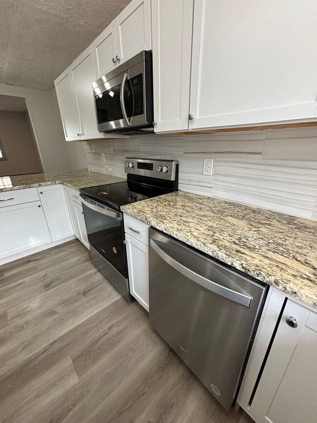 Building Photo - Beautiful 4 Bedroom 1.5 Bath House in Pottstown!