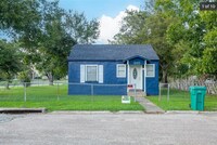 Building Photo - 310 S Farragut Ave