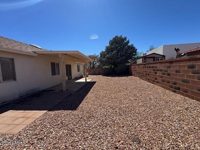 Building Photo - 5293 Cedar Springs Dr