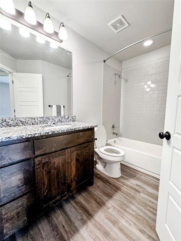 Building Photo - 8715 Ellis Dr