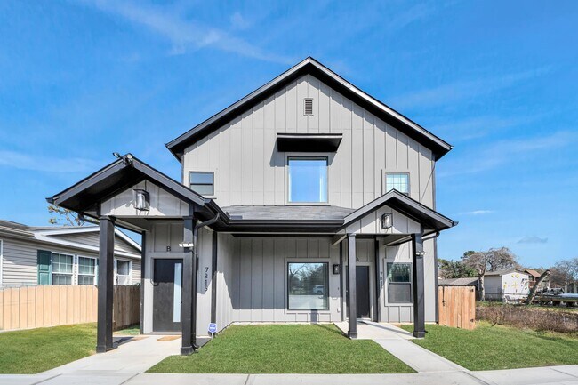 Building Photo - 7815 Joy St