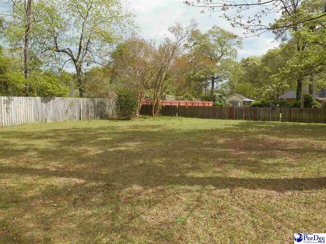 Building Photo - 2379 Chadwick Dr