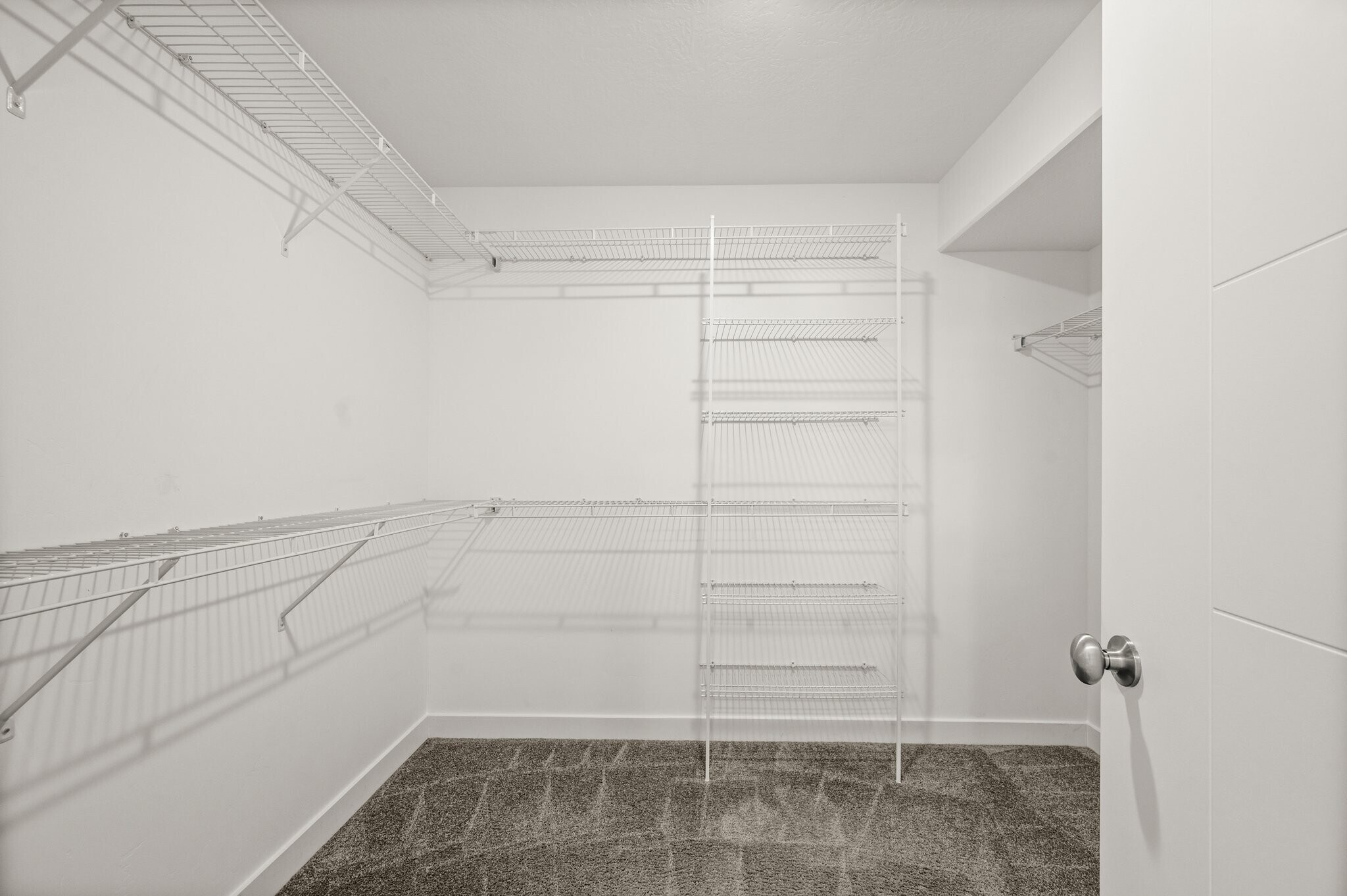 Building Photo - 858 W Wickham Dr