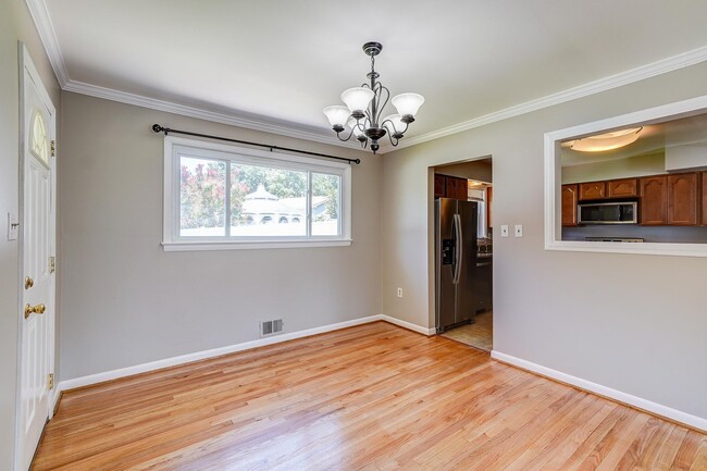 Building Photo - 11901 Bizet Ct
